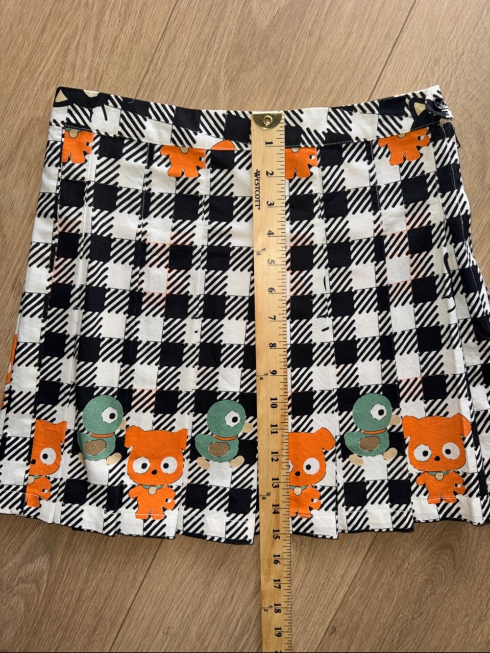Dumbgood x Sanrio Chococat Pleated Mini Skirt Herringbone Size M - Picture 15 of 15